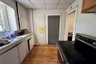 1127 East Ave, Akron, OH 44307 - Photo 11