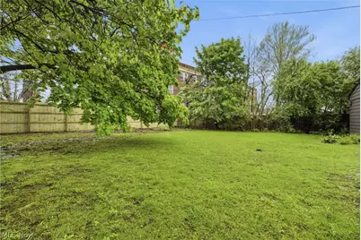 14316 Ashwood Road, Huber Heights, OH 44120 - Photo 33