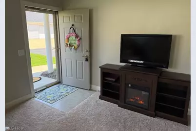 3077 Whitewood Street NW, North Canton, OH 44720 - Photo 3