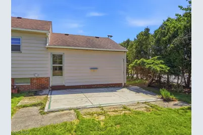 125 Meadowlane Road, Green Hills, OH 44131 - Photo 29