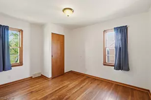 125 Meadowlane Rd, Green Hills, OH 44131 - Photo 17