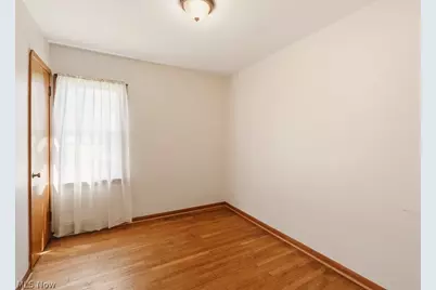 125 Meadowlane Road, Green Hills, OH 44131 - Photo 13