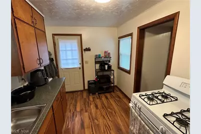 537 Dale Avenue, Willard, OH 44890 - Photo 9