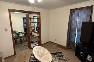 537 Dale Ave, Willard, OH 44890 - Photo 5