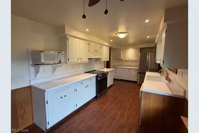 1034 N Pasadena Avenue, Elyria, OH 44035 - Photo 25