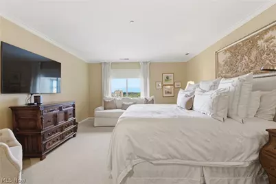 27500 Cedar Road #808, Beachwood, OH 44122 - Photo 15