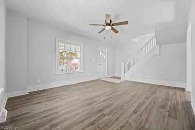 260 W Washington Street, Alliance, OH 44601 - Photo 11