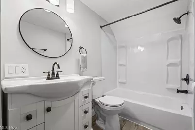 260 W Washington Street, Alliance, OH 44601 - Photo 17