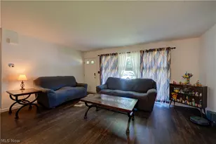 3805 N Hogan Dr, Lorain, OH 44053 - Photo 3