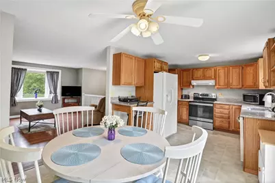 8345 Celianna Drive, Strongsville, OH 44149 - Photo 9