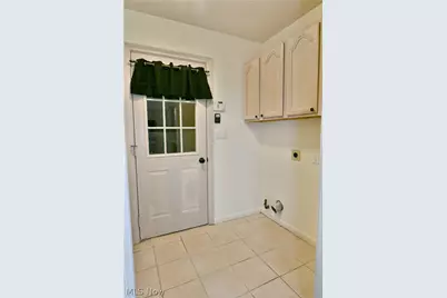 553 Wilcox Road #B, Austintown, OH 44515 - Photo 43