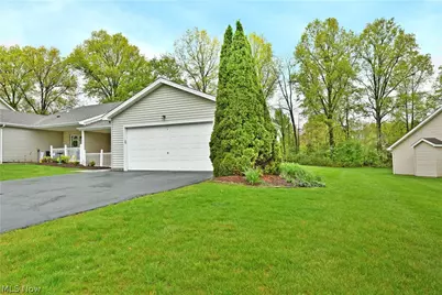553 Wilcox Road #B, Austintown, OH 44515 - Photo 3