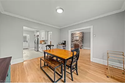 3273 Meadowbrook Boulevard, Cleveland Heights, OH 44118 - Photo 9
