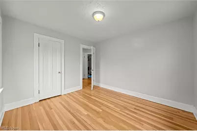 3273 Meadowbrook Boulevard, Cleveland Heights, OH 44118 - Photo 19