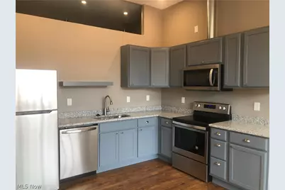 3800 Euclid Avenue #104, Loveland, OH 44115 - Photo 9