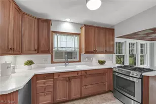 1300 West Blvd, Loveland, OH 44102 - Photo 3