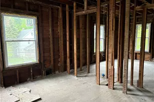 112 Burton Ave, Akron, OH 44302 - Photo 11