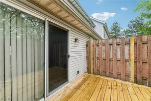 23208 Bennington Hamlet Cir, Euclid, OH 44123 - Photo 25