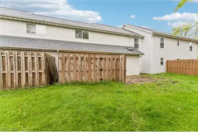 23208 Bennington Hamlet Circle, Euclid, OH 44123 - Photo 29