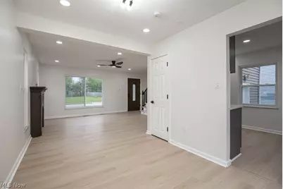 3896 Strandhill Road, Loveland, OH 44128 - Photo 9