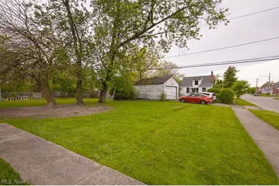 3896 Strandhill Road, Loveland, OH 44128 - Photo 29
