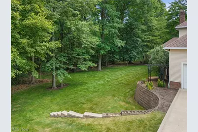 189 Ballantrae Drive, Sagamore Hills, OH 44067 - Photo 39