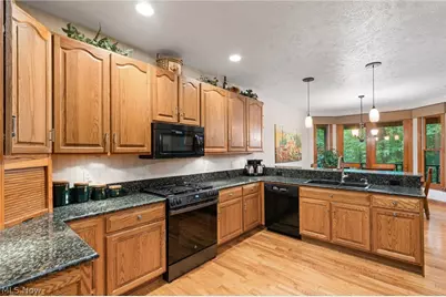 189 Ballantrae Drive, Sagamore Hills, OH 44067 - Photo 7