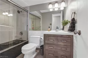 12900 Lake Ave, Oakwood, OH 44107 - Photo 23