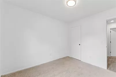 102 California Avenue, Elyria, OH 44035 - Photo 21