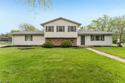 102 California Avenue, Elyria, OH 44035 - Photo 1