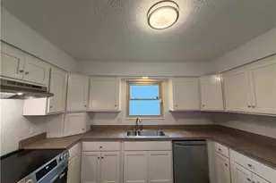 102 California Ave, Elyria, OH 44035 - Photo 7