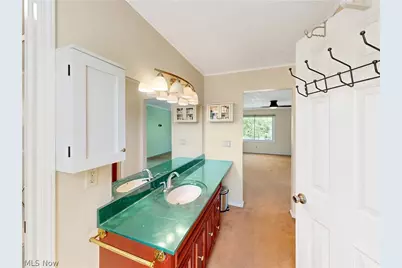 4788 Lindsey Lane, Richmond Heights, OH 44143 - Photo 31