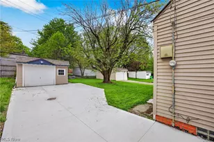 4186 Lambert Rd, South Euclid, OH 44121 - Photo 35