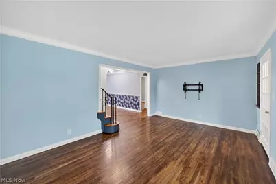 4186 Lambert Road, South Euclid, OH 44121 - Photo 5