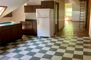1447-1449 Ohio Ave, Youngstown, OH 44504 - Photo 9
