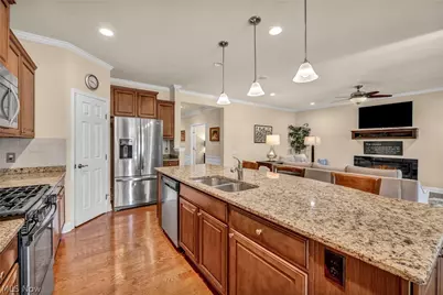 37852 Ashfield Way, North Ridgeville, OH 44039 - Photo 11