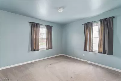 1211 Sunset Road, Mayfield Heights, OH 44124 - Photo 15