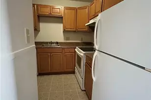 4309 Earl Dr, Steubenville, OH 43952 - Photo 5