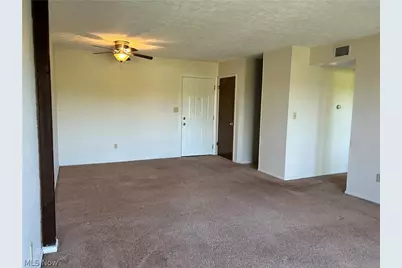 4309 Earl Drive #C6, Steubenville, OH 43952 - Photo 3