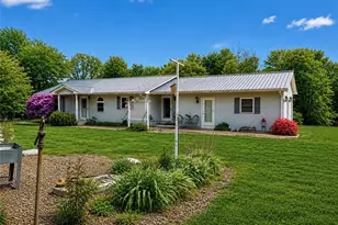 305 North Dr, Somerset, OH 43783 - Photo 1