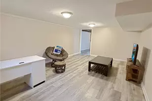 921 Lockwood Rd, Barberton, OH 44203 - Photo 31