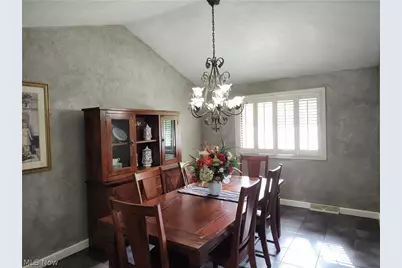 7680 Aldersyde Drive, Middleburg Heights, OH 44130 - Photo 19