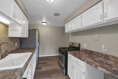 12900 Lake Avenue #314, Oakwood, OH 44107 - Photo 15