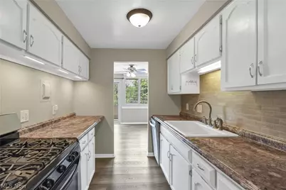 12900 Lake Avenue #314, Oakwood, OH 44107 - Photo 17