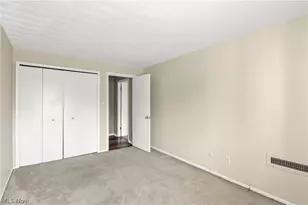 12900 Lake Ave, Oakwood, OH 44107 - Photo 21