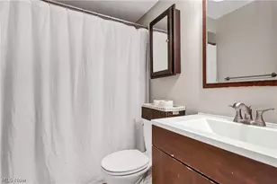 12900 Lake Ave, Oakwood, OH 44107 - Photo 17