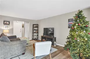 12900 Lake Ave, Oakwood, OH 44107 - Photo 5