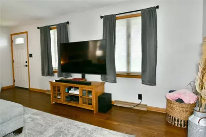 499 W Harvey Street, Struthers, OH 44471 - Photo 21