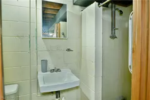 499 W Harvey St, Struthers, OH 44471 - Photo 41
