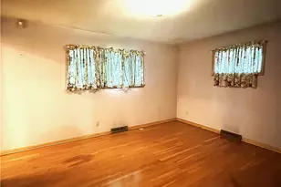 1952 Dodge Dr NW, Warren, OH 44485 - Photo 13